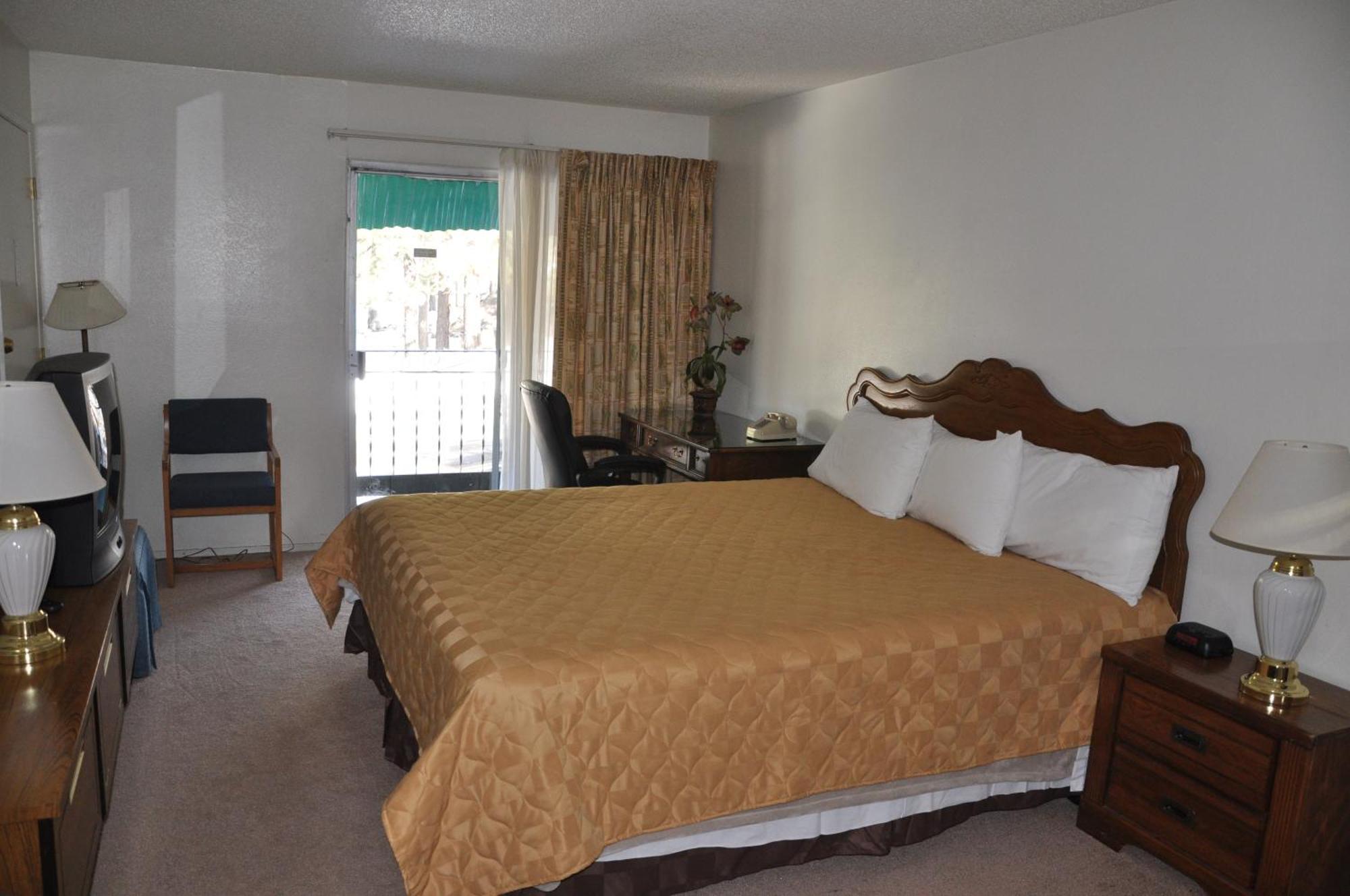 Cedar Inn & Suites Саус Лэйк Тахо Экстерьер фото
