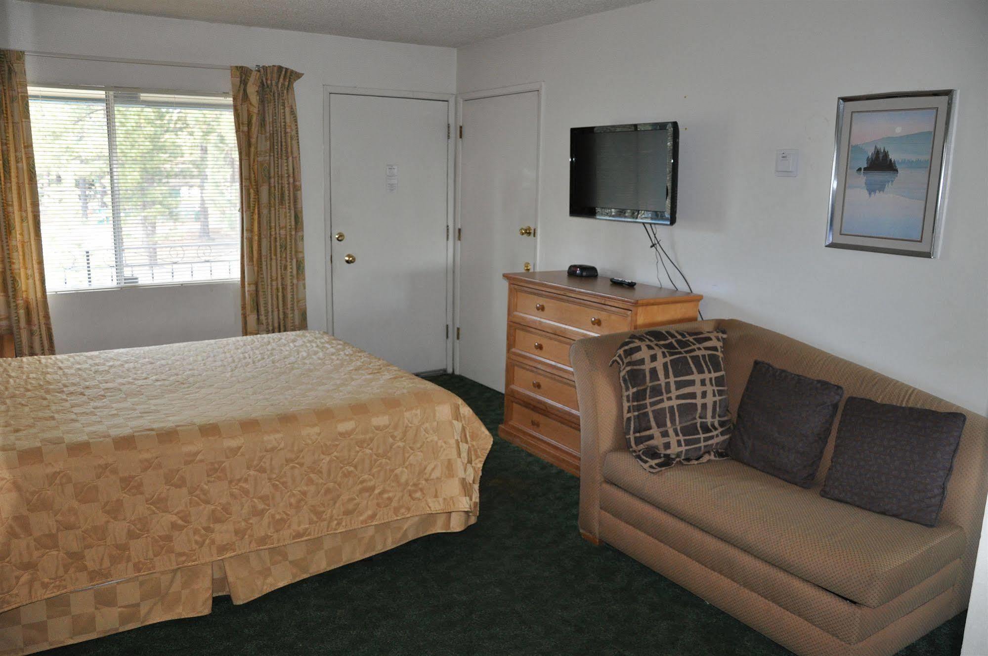 Cedar Inn & Suites Саус Лэйк Тахо Экстерьер фото