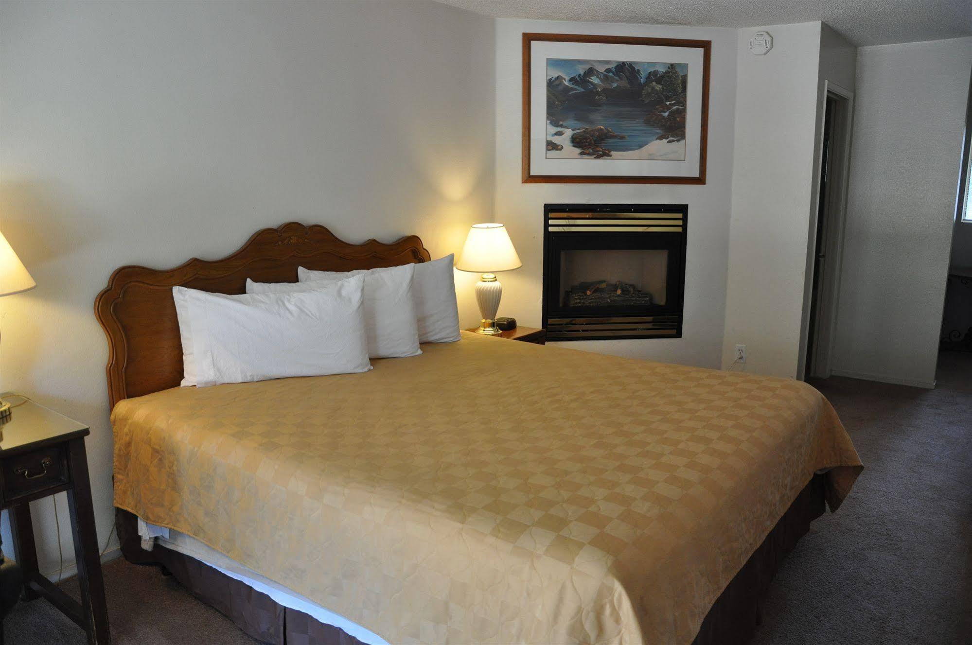 Cedar Inn & Suites Саус Лэйк Тахо Экстерьер фото