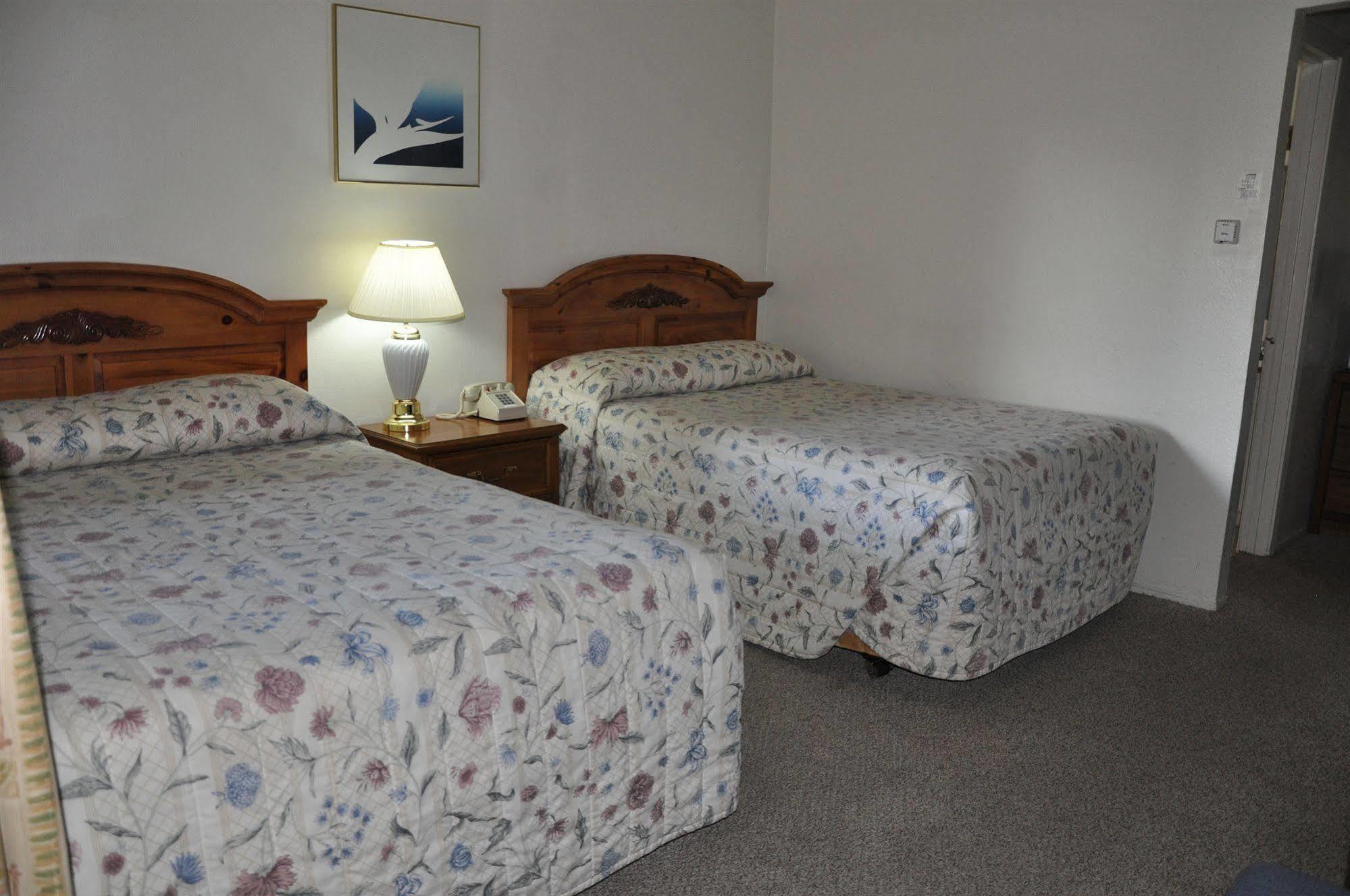 Cedar Inn & Suites Саус Лэйк Тахо Экстерьер фото